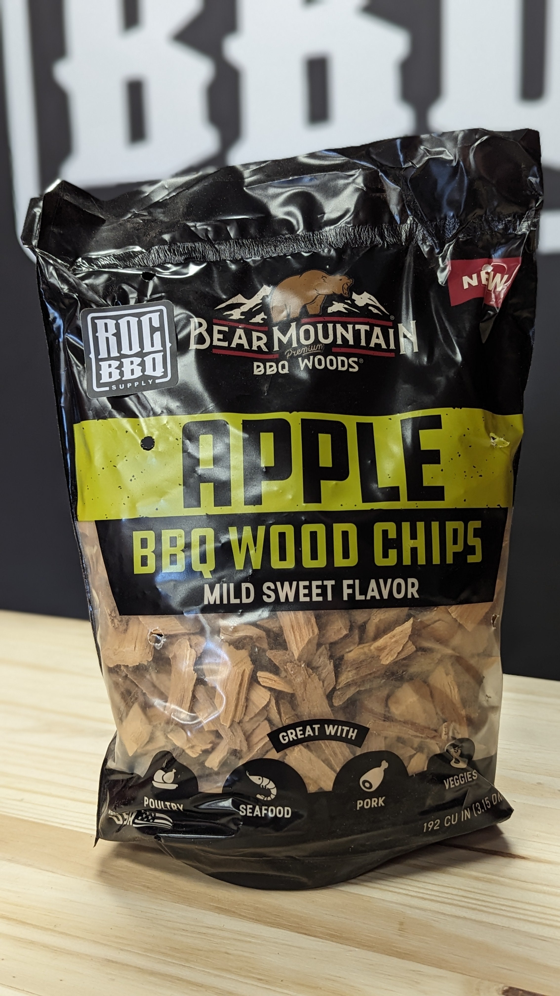 Bear Mountain Apple Wood Chips 2lbs – ROC BBQ Supply